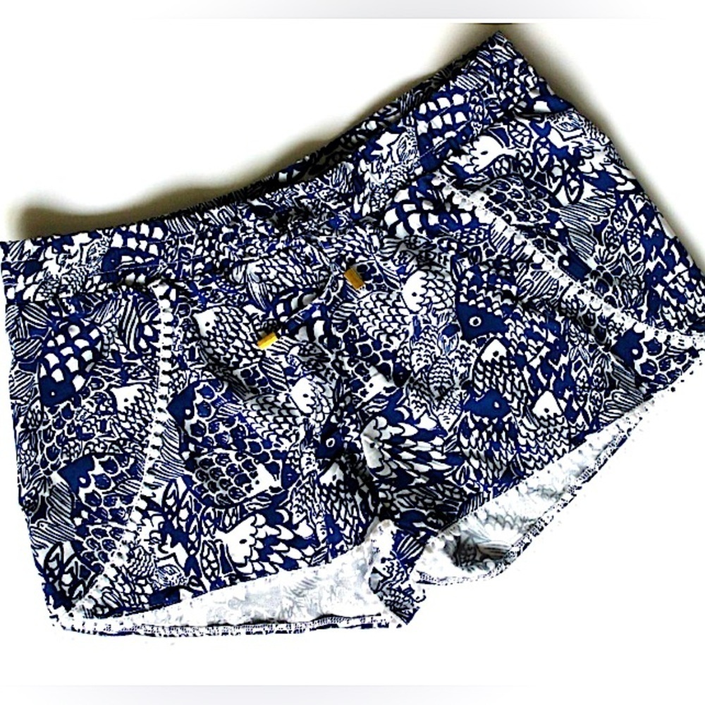 ⏰ Last Chance Lilly Pulitzer Women’s Challis pom-pom short in Upstream medium